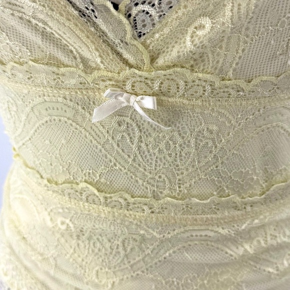 Pale Yellow Lace Trim Camisole Tank Top Y2K Lingerie Style S - Picture 7 of 13